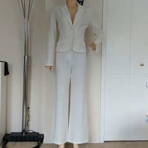 Ally B. Off white 2 piece business suit.